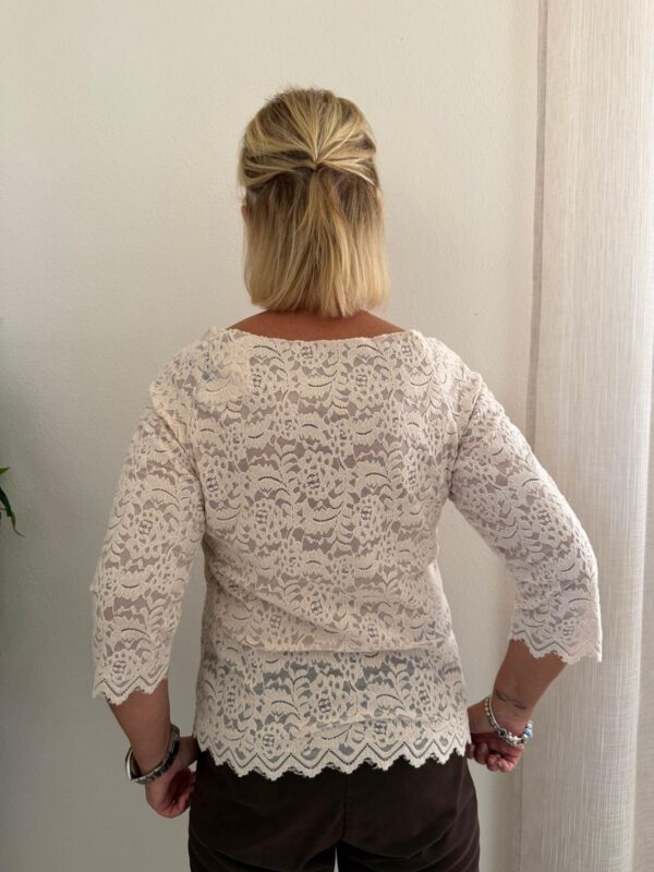 Maglia in pizzo